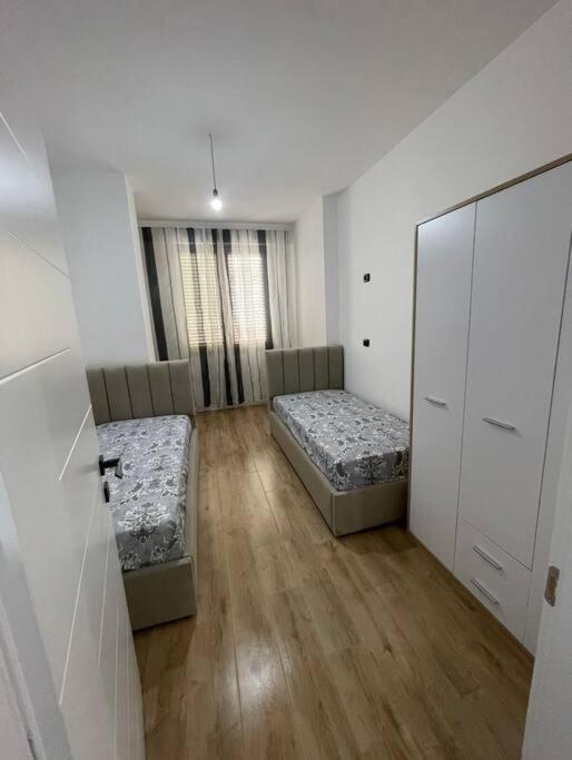 טיראנה Avi - Daily Rent Apartment מראה חיצוני תמונה